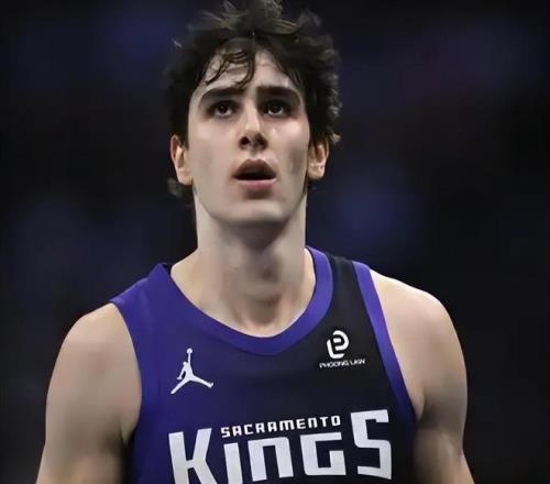 焦点对决,独行侠挑战,勇士,开云体育,开云体育官网,开云体育app,开云体育app下载