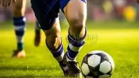 菲尔-琼斯揭秘：揭秘加布与萨利巴曼联首秀紧张幕后，两大新星内心独白！